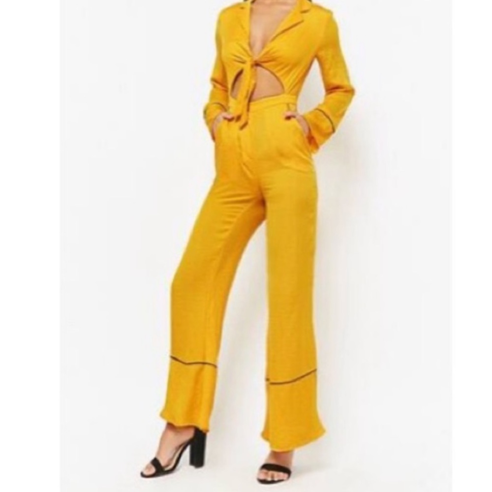 Pipe-trim yellow long sleeve jumpsuit